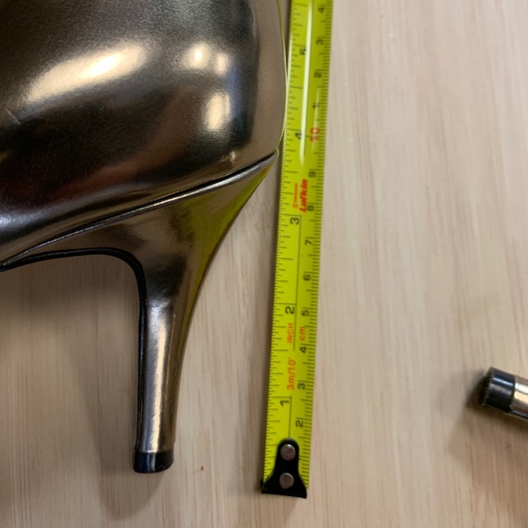 Cole Haan Air Juliana Gold Pumps - Size 11 - NiB - Picture 6 of 10